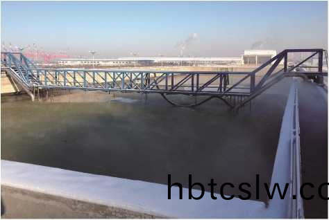 HXN型行車(che)式颳(gua)吸(xi)泥機(ji)