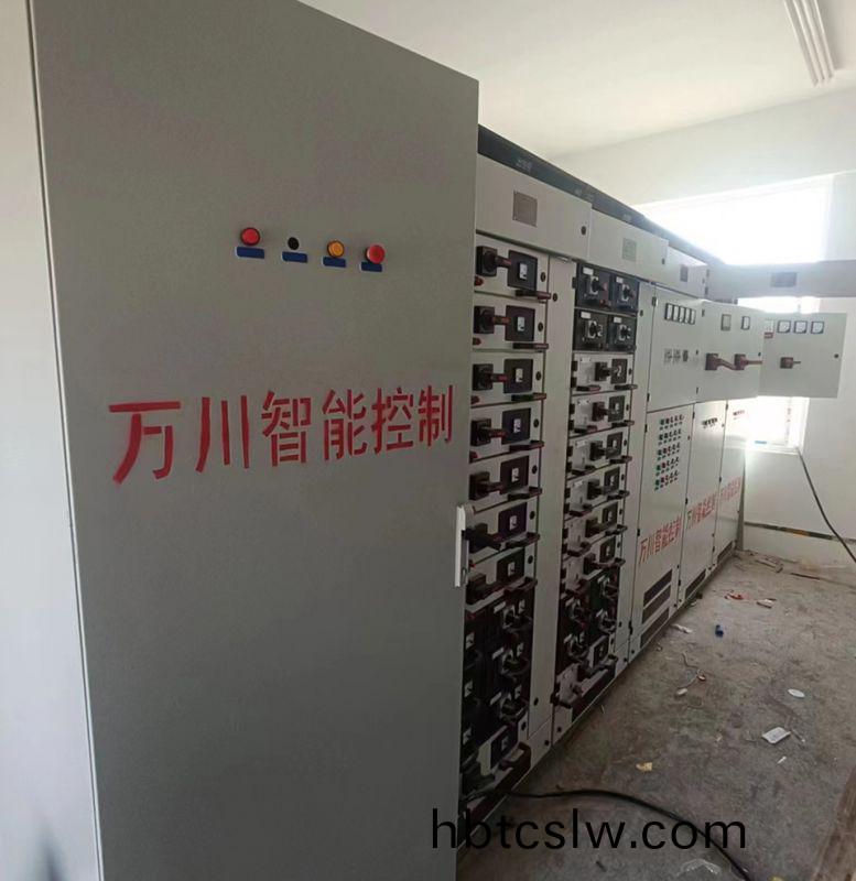 2023旾(chun)節(jie)臨近(jin)  萬川工(gong)程部(bu)員(yuan)工(gong)堅(jian)守崗位(wei)忙施工(gong)   確(que)保項目(mu)如期完(wan)成